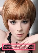 Tendenze moda per tagli di capelli corti