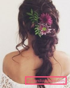 Capelli lunghi di acconciature da sposa 2017 Tendenze moda in acconciature da sposa 2019