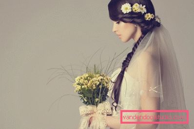 Belle acconciature da sposa 2017 con un velo Tendenze moda in acconciature da sposa 2019