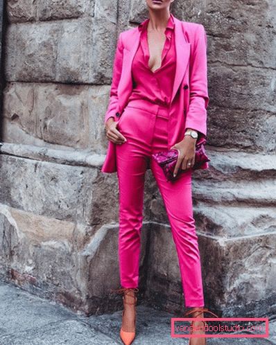 Spettacolare total look 2019-2020 in diversi colori: foto-idee alla moda