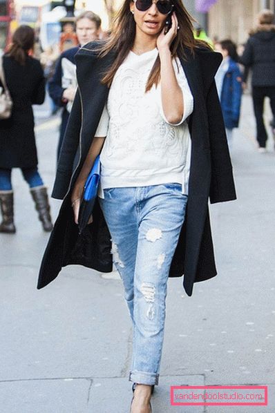 Jeans ritagliati alla moda 2019-2020