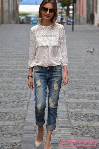 Jeans ritagliati alla moda 2019-2020