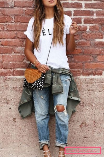 Jeans ritagliati alla moda 2019-2020