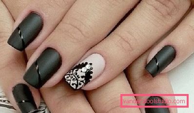 Manicure nera alla moda