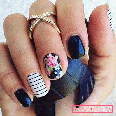 Manicure nera alla moda
