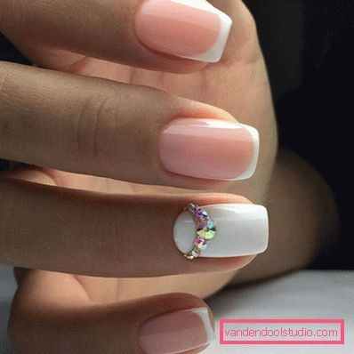 Le migliori idee della manicure francese 2019-2020