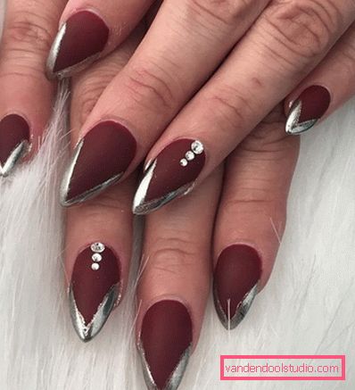 Le migliori idee della manicure francese 2019-2020