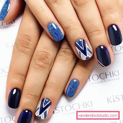 Elegante manicure geometrica 2019-2020 anni