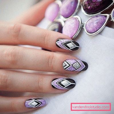 Elegante manicure geometrica 2019-2020 anni