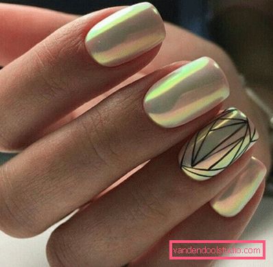 Elegante manicure geometrica 2019-2020 anni