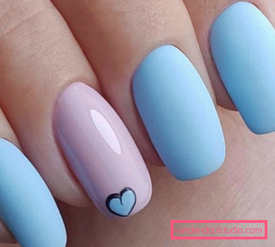 Bella manicure blu - foto