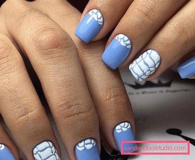 Bella manicure blu - foto