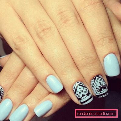 Bella manicure blu - foto