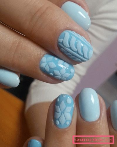 Bella manicure blu - foto