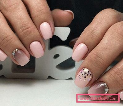 Manicure eccellente per l'estate 2019-2020