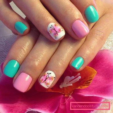 Manicure eccellente per l'estate 2019-2020