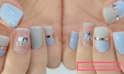 Deliziosa manicure con strass 2019-2020