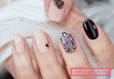Deliziosa manicure con strass 2019-2020