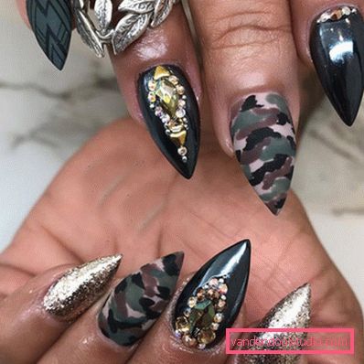 Deliziosa manicure con strass 2019-2020