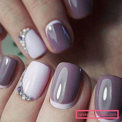 Deliziosa manicure con strass 2019-2020