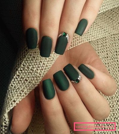 Lussuoso nuovo anno Manicure 2020