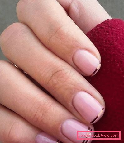 Delicata manicure pastello 2019-2020 anni