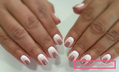 Delicata manicure pastello 2019-2020 anni