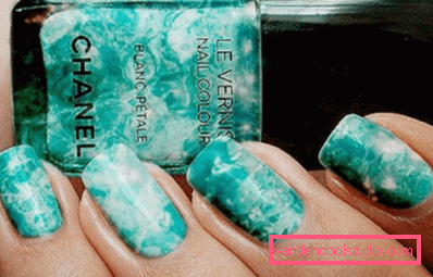 vernice di marmo di Chanel