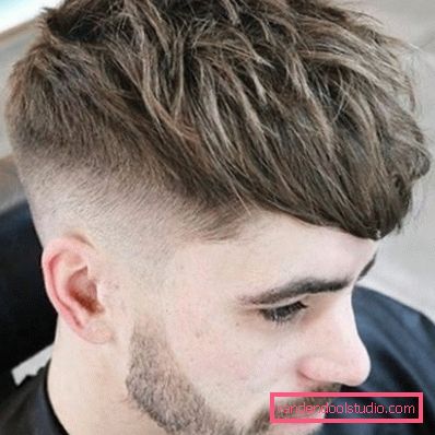 Fade Haircut - Fade Hairstyle Men's Fade Haircut - Foto e stili di capelli stile dissolvenza