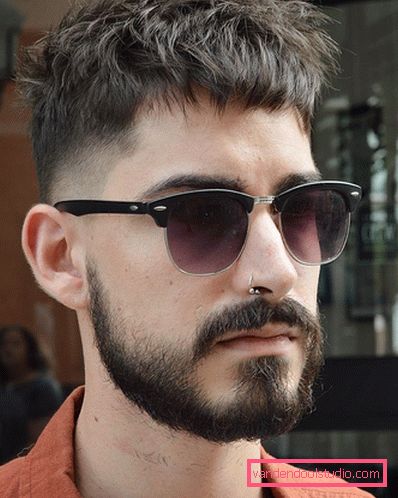 Tagli di capelli da uomo con la barba - foto di acconciature corte e lunghe