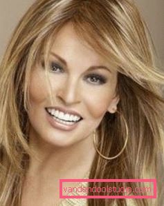 Taglio di capelli per capelli lunghi che danno volume Tagli di capelli sfusi per capelli lunghi e sottili