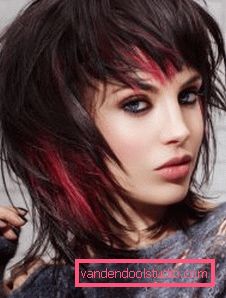 Taglio di capelli per capelli medi che danno volume Tagli di capelli voluminosi per capelli medi