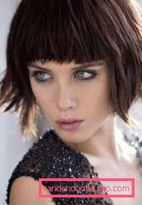 Kare - taglio di capelli per capelli medi dà volume Tagli di capelli voluminosi per capelli medi