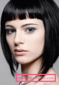Kare - taglio di capelli per capelli medi dà volume Tagli di capelli voluminosi per capelli medi