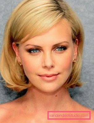 Affascinanti acconciature e tagli di capelli Charlize Theron