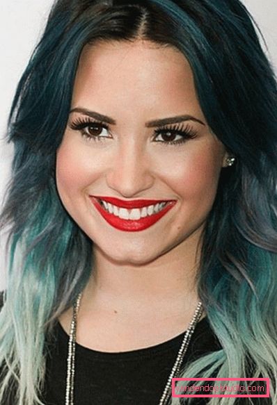 Ombre che tingono su capelli scuri Ombre: un nuovo approccio alla colorazione dei capelli