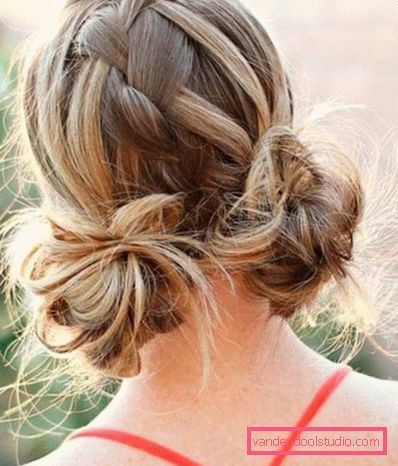 Acconciature originali e semplici per ragazze adolescenti