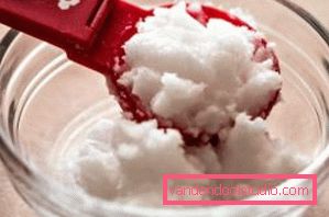 Come cucinare l'olio di cocco a casa Benefici dei capelli di cocco
