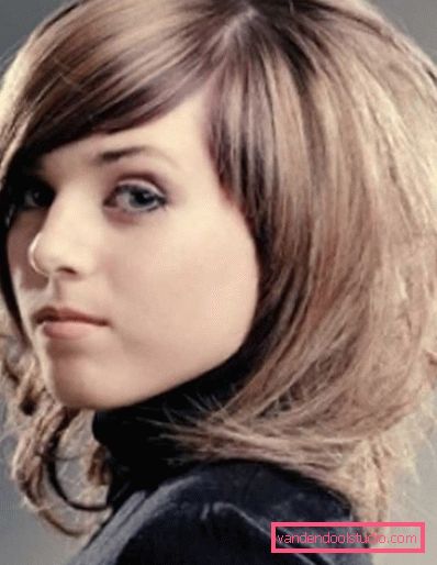 Tagli di capelli alla moda e alla moda fino ai capelli lunghi fino alla spalla 2019