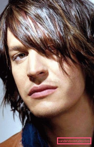 acconciature da uomo con capelli lunghi Acconciature maschili popolari per capelli lunghi 2019