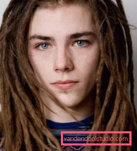 Acconciatura per ragazzi con i dreadlocks Tagli di capelli teen popolari per i ragazzi