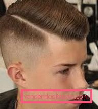 Tagli di capelli per ragazzi adolescenti con tempie rasate Tagli di capelli teen popolari per i ragazzi