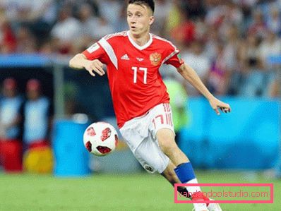 Acconciatura Alexander Golovin 2018