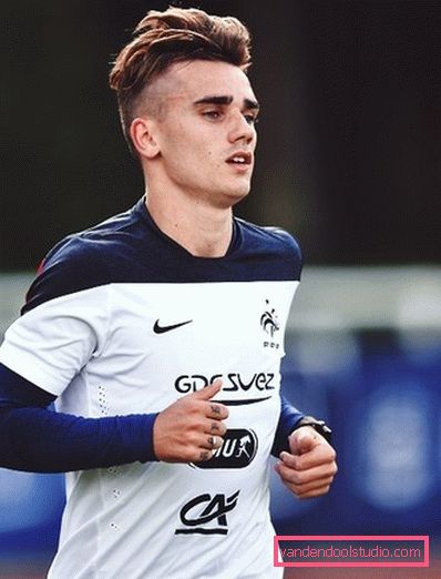 Il taglio di capelli di Antoine Griezmann: come è cambiata l'immagine di un giocatore di football