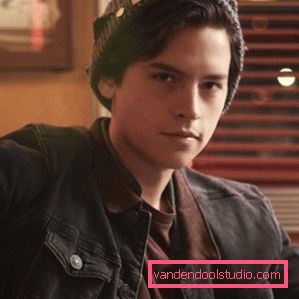 Acconciatura Cole Sprou - foto
