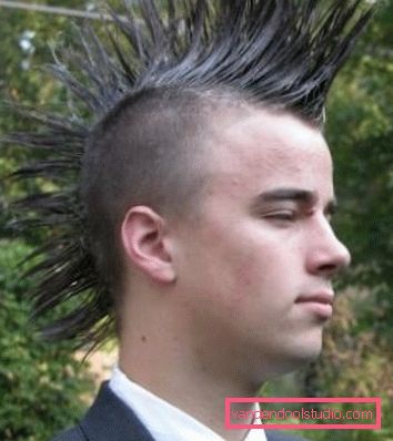 Acconciatura Mohawk Acconciatura Mogawk - taglio di capelli creativo maschile e femminile
