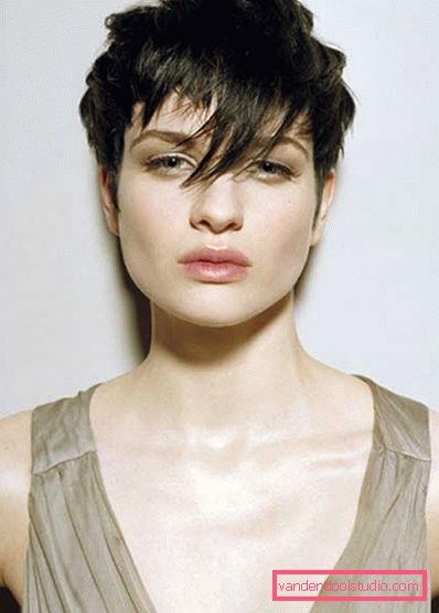 Tomboy Hair Style - Tomboy Short Hair Style