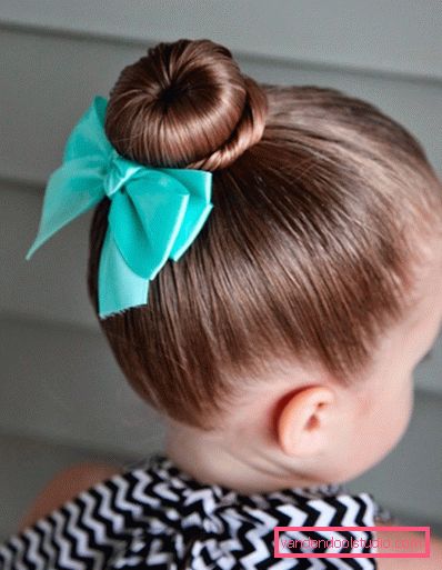 Acconciature per ragazze a scuola - semplice