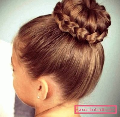 Acconciature per ragazze a scuola - semplice