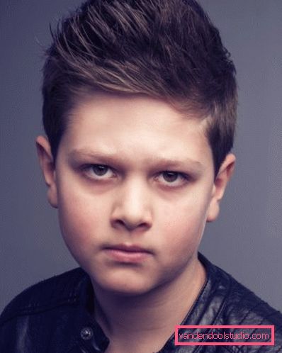 Acconciature per ragazzi di 12 anni - foto di tagli alla moda per adolescenti
